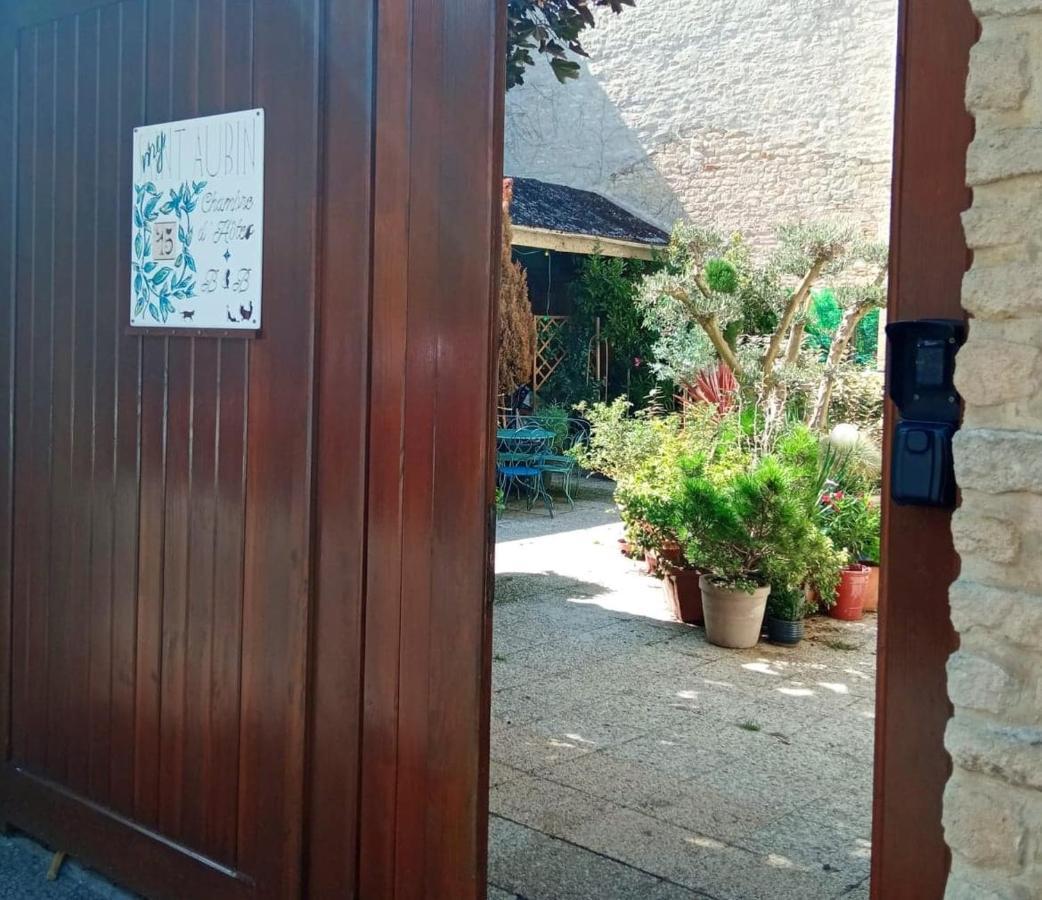 Mysaintaubin Bed & Breakfast Exterior photo
